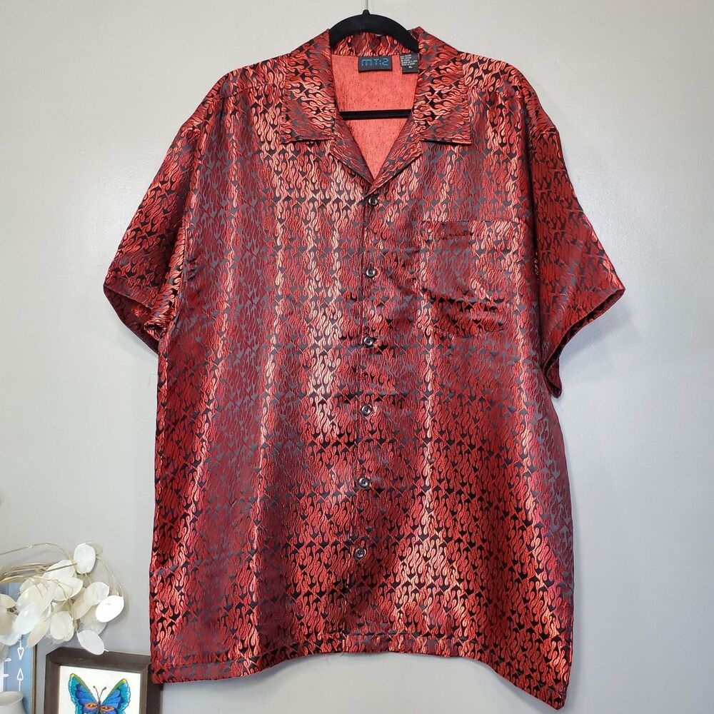 Hot Topic MT:2 Shirt Mens Size XL Metallic Red Black Flames All Over Button